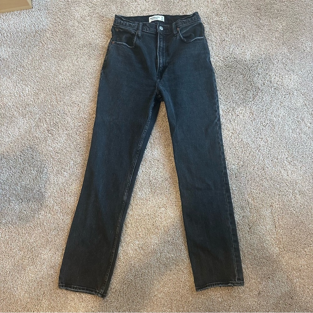 Abercrombie & Fitch Ankle Straight Ultra High Rise Jeans